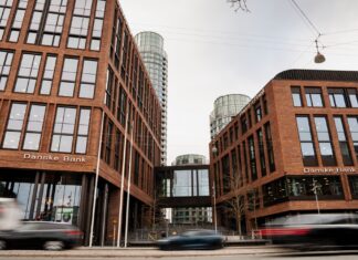 Глава ЦБ Дании: стоит задуматься над переходом на евро для большей роли в ЕС