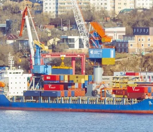 Китай тайно отправлял грузовое судно в оккупированный Севастополь, — FT