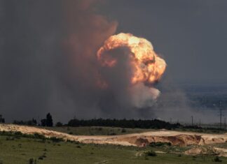 Разнесли «дачу ФСБ»? В Крыму жалуются на взрывы, под ударом был санаторий «Форос»