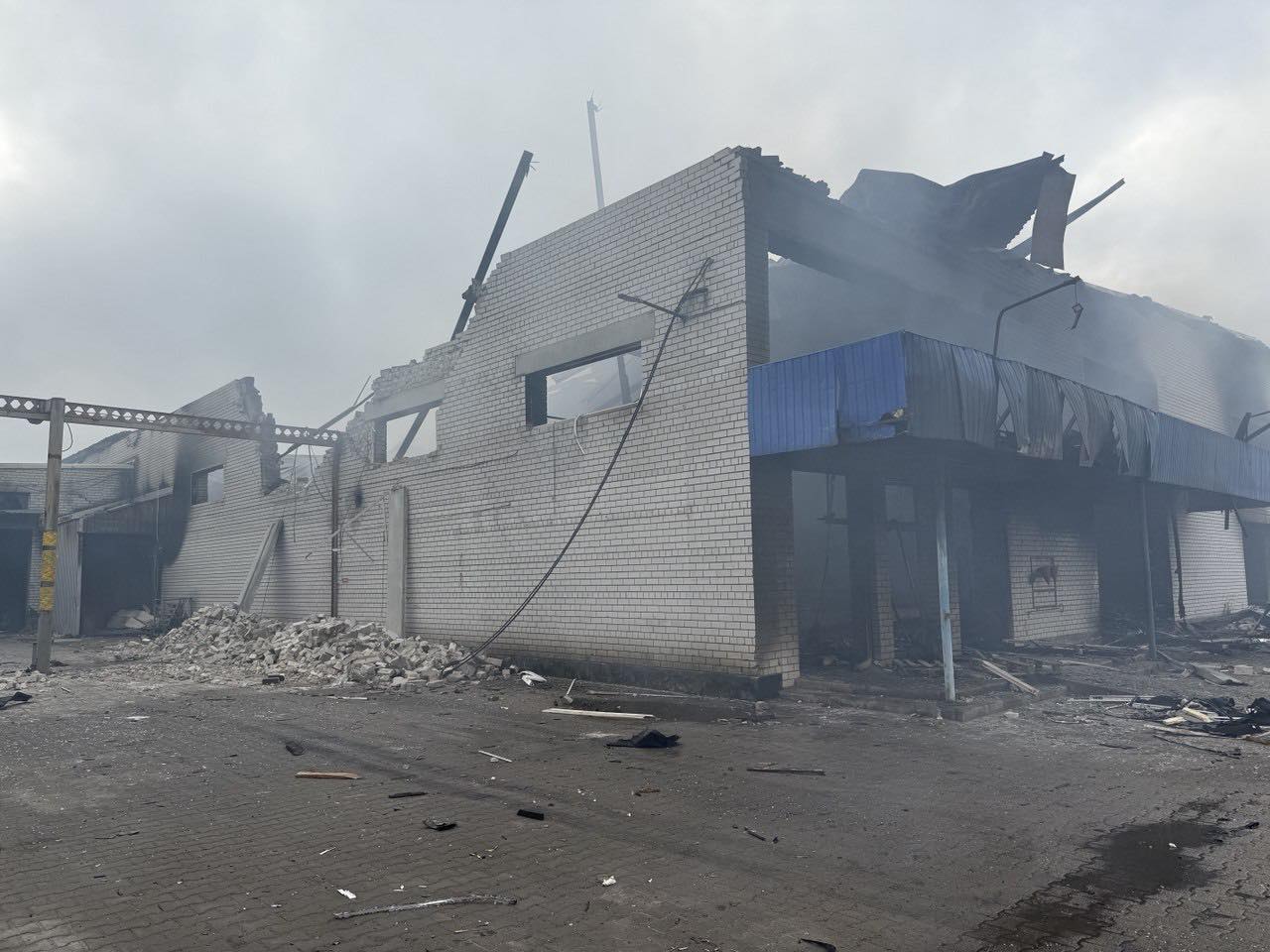 РФ атаковала производителя сухариков Flint и орешков BigBob: уничтожена продукция на миллионы гривен