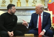 Трамп пригрозил остановить помощь Украине, если Зеленский не согласится на его мирный план (видео)