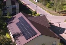 Солнечные панели спасли дома в Украине от блэкаутов: где установили десятки батарей (фото)