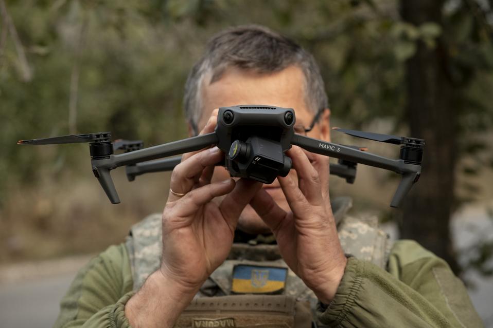 Первая тысяча уже на передовой: Украина создала конкурентную альтернативу «Мавикам», — Forbes