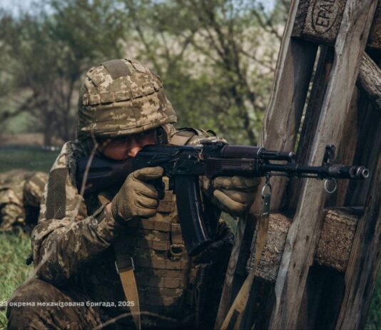 Покровск под контролем ВСУ: украинские подразделения не окружены и отражают атаки врага, — Генштаб