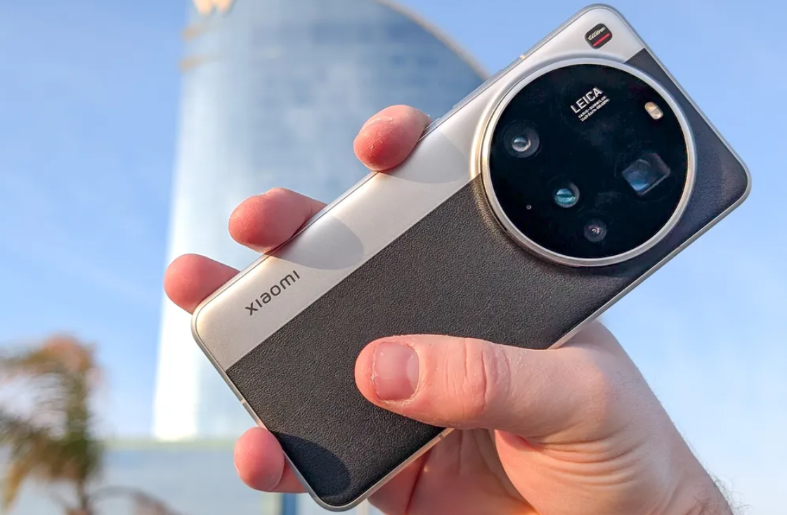 Смартфоны Xiaomi превратятся в компьютеры: что с ними сделают разработчики