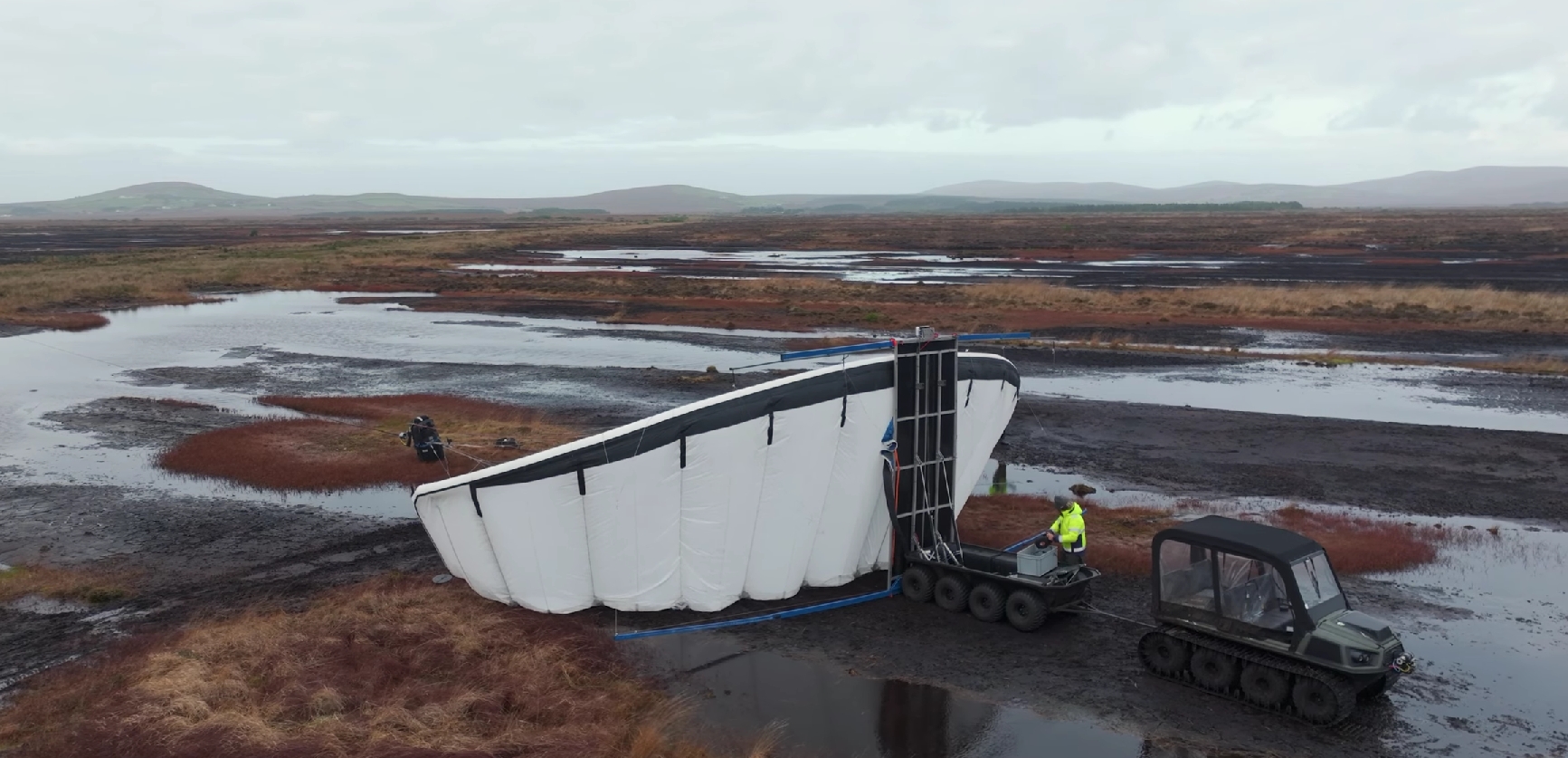 Гигантский воздушный змей вырабатывает электричество в Ирландии: чем лучше ветряных турбин