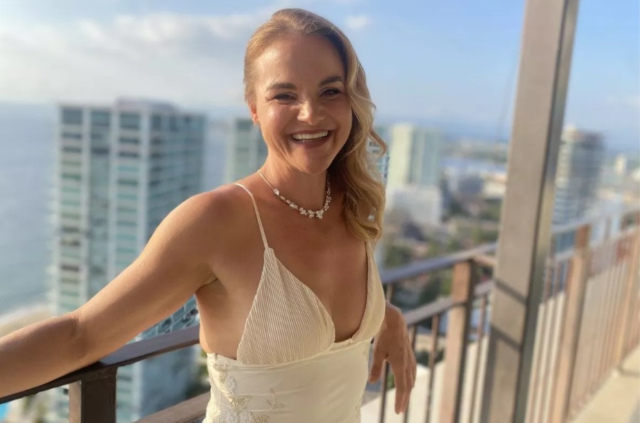 Американка вышла замуж сама за себя: в чем она поклялась на свадьбе