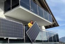 В Германии солнечные панели массово снимают с крыш и ставят в совсем другое место (фото)