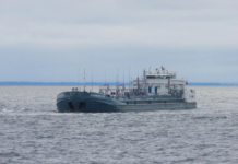 «Валерий Горчаков» действительно тонет: в сети показали состояние корабля РФ после атаки дронов (фото)