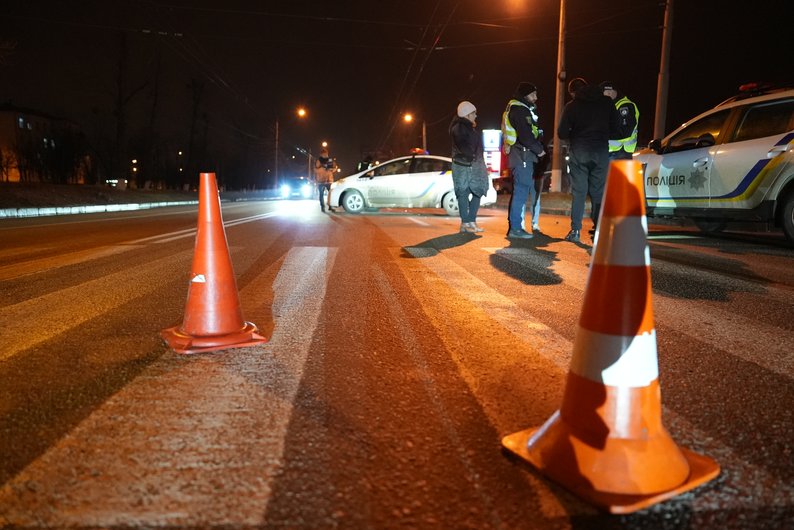 Судья в Харькове сбила двух девочек на пешеходном переходе: ГБР открыло дело