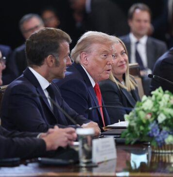 «Одобрение невозможно»: ЕС придумал как отомстить США за пошлины из-за спора за Гренландию