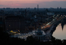 Сети целых кварталов могут взорваться: нардеп предупредил о возможной эвакуации в Киеве