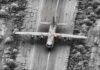 США показали удары по авиации Ирана: как разбомбили три старых самолета (видео)