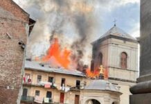 Центр Львова под атакой: есть раненые, — ФОТО