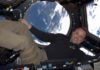 «Мы живем во лжи»: астронавт NASA поделился откровением после 178 дней в космосе