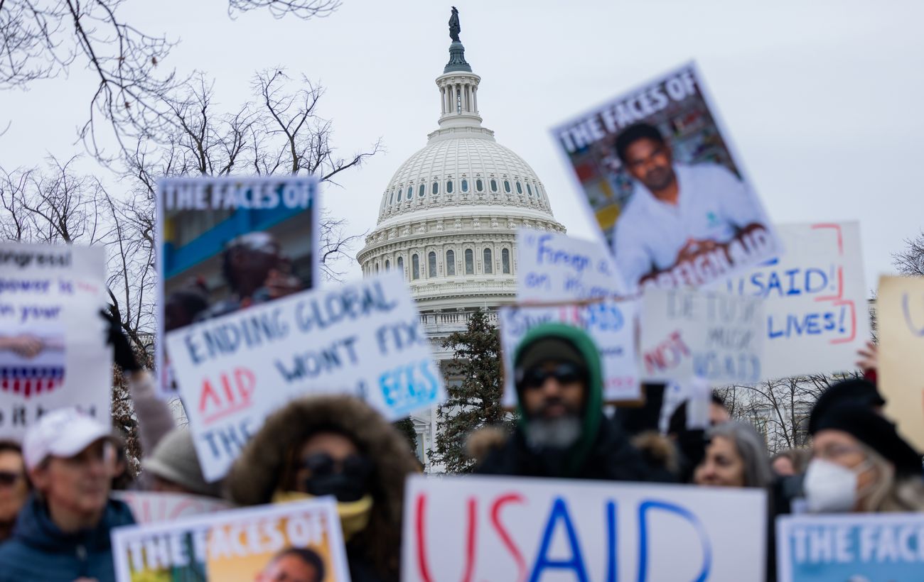 В США вспыхнула новая волна протестов под лозунгом «Без королей»
