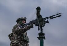 Дроны с семи направлений и более десяти «прилетов»: что известно о ночной атаке РФ