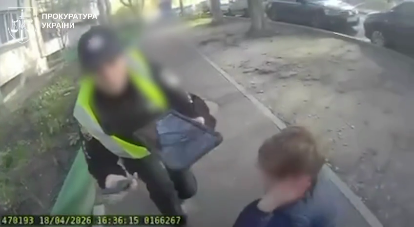 Теракт в Киеве: генпрокурор показал кадры с боди-камер сбежавших полицейских