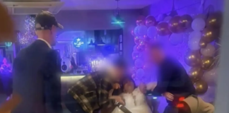 Невеста переволновалась на свадьбе, увлеклась выпивкой и потеряла сознание (фото)