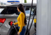 Дизель резко подорожал: сравнение цен на АЗС 14 апреля и где заправиться дешевле