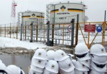 Отсрочка закончилась: США возобновили санкции против российской нефти, — Politico