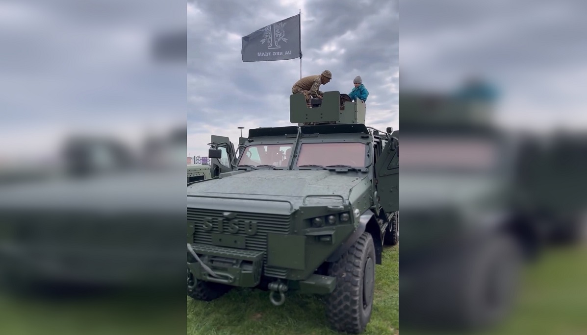 Нетипичное появление: на вооружении ВСУ заметили финские бронемашины Sisu GTP 4×4