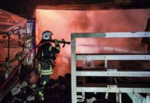 Вспыхнули пожары в порту и на складах: Россия массированно ударила по Одесской области дронами