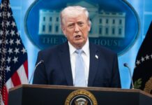 Трамп сдает назад: как удалось остановить смертельно опасный шантаж президента США