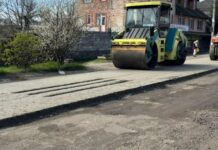 Там, где решается судьба фронта: в Харьковской области экстренно ремонтируют дороги