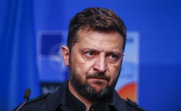 Украина выяснит у команды Трампа детали предложения РФ о «перемирии» на 9 мая, — Зеленский
