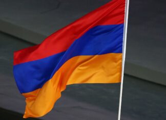 Армения пригрозила России выходом из ОДКБ и назвала условие