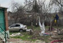 Атаки не прекращаются: вражеский дрон ранил 11-летнюю девочку в Харькове