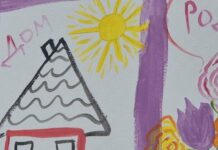 Что посмотреть в Харькове? Выставка картин переселенцев о море и вещах, оставшихся в оккупации