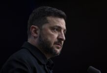 «Мы не враги»: Зеленский ответил Вэнсу на заявления о сокращении помощи США