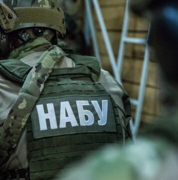 Не воскресная болтовня: а был бы Ермак в суде, если бы не было картона?