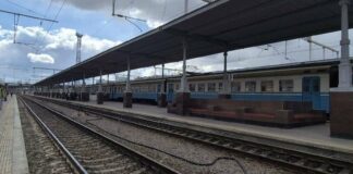 С сегодняшнего дня действуют новые правила возвращения цветков на Укрзализныце