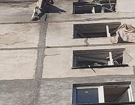 АЗС, электросети, почта: куда били московиты на Харьковщине в течение суток