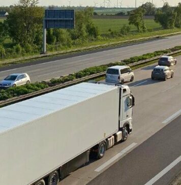 Берегитесь жары: как ограничат движение транспорта в Харьковской области