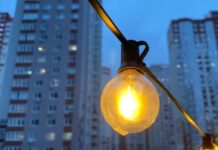 Как будут действовать графики: отключения света могут применяться без разграничения между городами и селами, — депутат