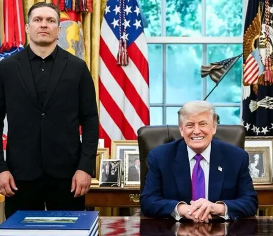 Встреча Усика с Трампом: боксер опубликовал новое фото из Белого дома