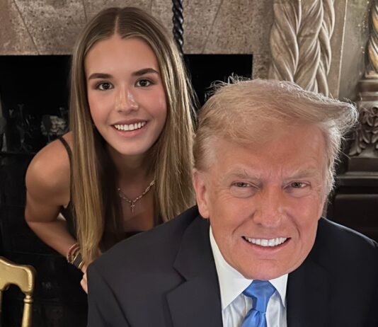 19-летняя внучка Дональда Трампа оказалась в центре скандала из-за ужина в Белом доме (фото)