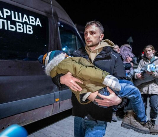 Планируется ужесточить въездные правила: ЕС может ограничить прием украинцев призывного возраста, — Spiegel