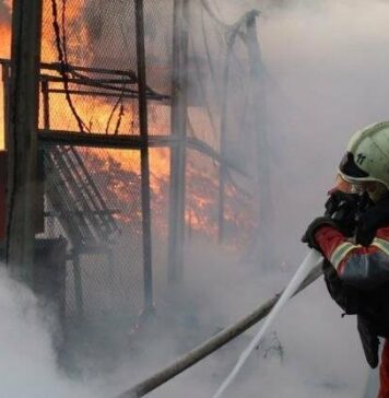 Харьков под шквалом атак: дроны били по городу один за другим, есть раненые