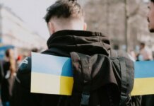 Новые правила ЕС: военнообязанных украинцев оставляют право на временную защиту