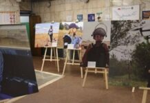 Женщины в разминировании: в Харькове представили фото очищающих Харьковщину от мин