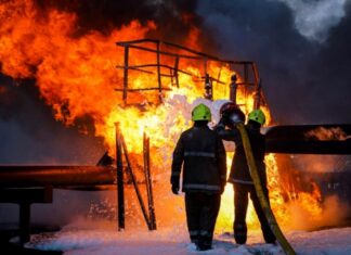 «Прилеты» по заправкам и не только: РФ массированно атаковала объекты «Нафтогаза»