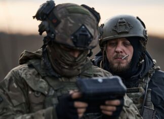 Как выглядит мост через Северо-Крымский канал после удара ССО: спутниковые снимки