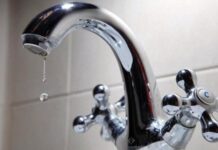 Часть Харькова завтра будет без воды: производит запасы