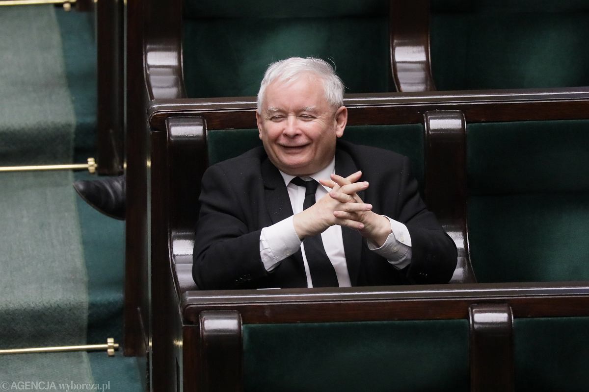 Пока существует «культ Бандеры»: Качиньский пригрозил заблокировать вступление Украины в ЕС