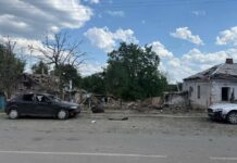 «Циничный удар посреди дня»: город на Харьковщине подвергся атаке россиян